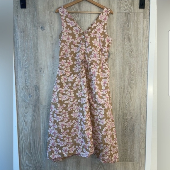 SOLD 💯🎉 - Picture 2 of 11